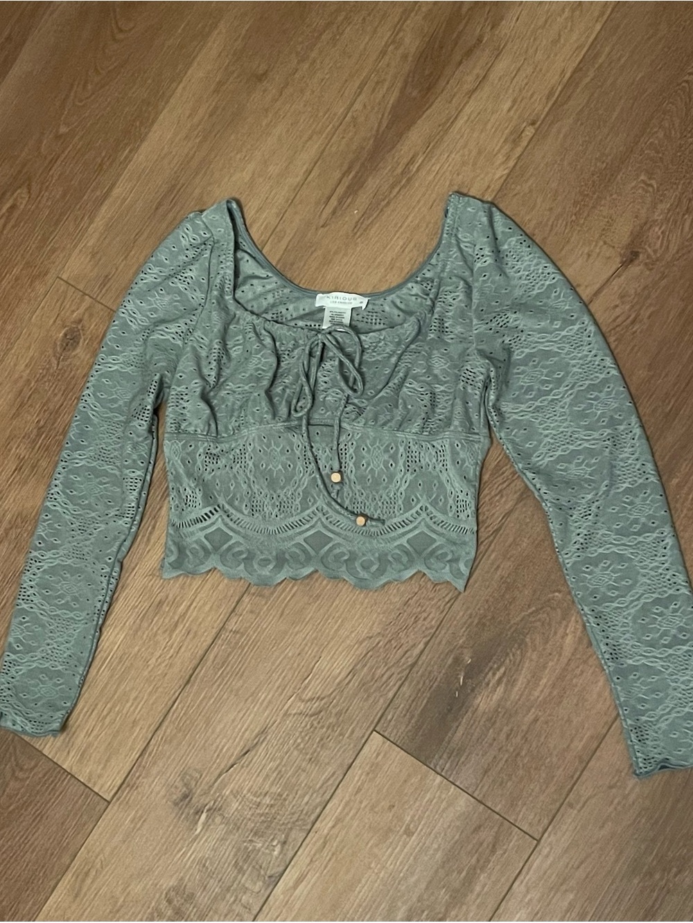 Sage Green Lace Tie-Front Long Sleeve Crop Top